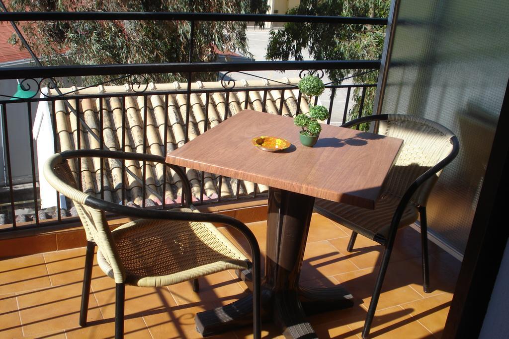 Ferienwohnung Smile 2 Kassiopi Exterior foto